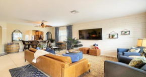 Last Minute Disney Getaway! Private Pool, Hot Tub & Games Room. Book Now! #56643